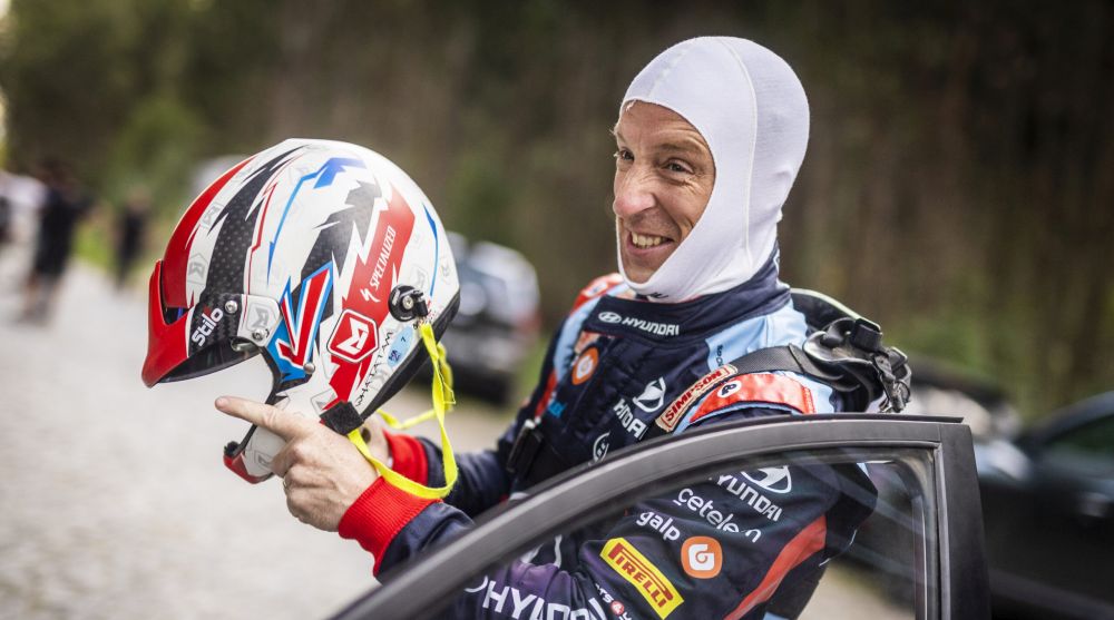 Kris Meeke Kunnioitti Upeasti Ystävänsä Muistoa, Korvasi Craig Breenin ...